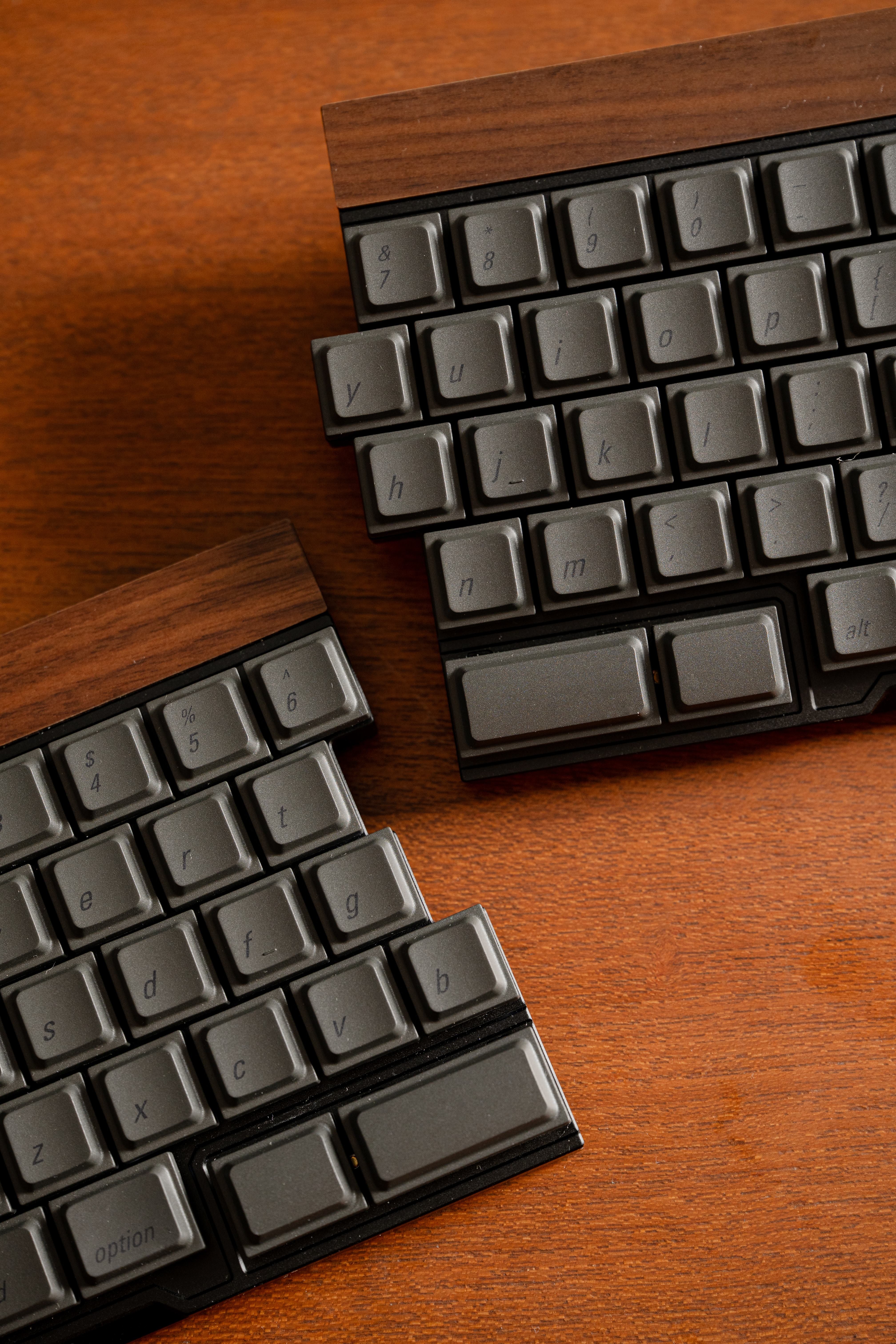 [Pre-Order] Jiffy75 Split Low-Profile Keyboard