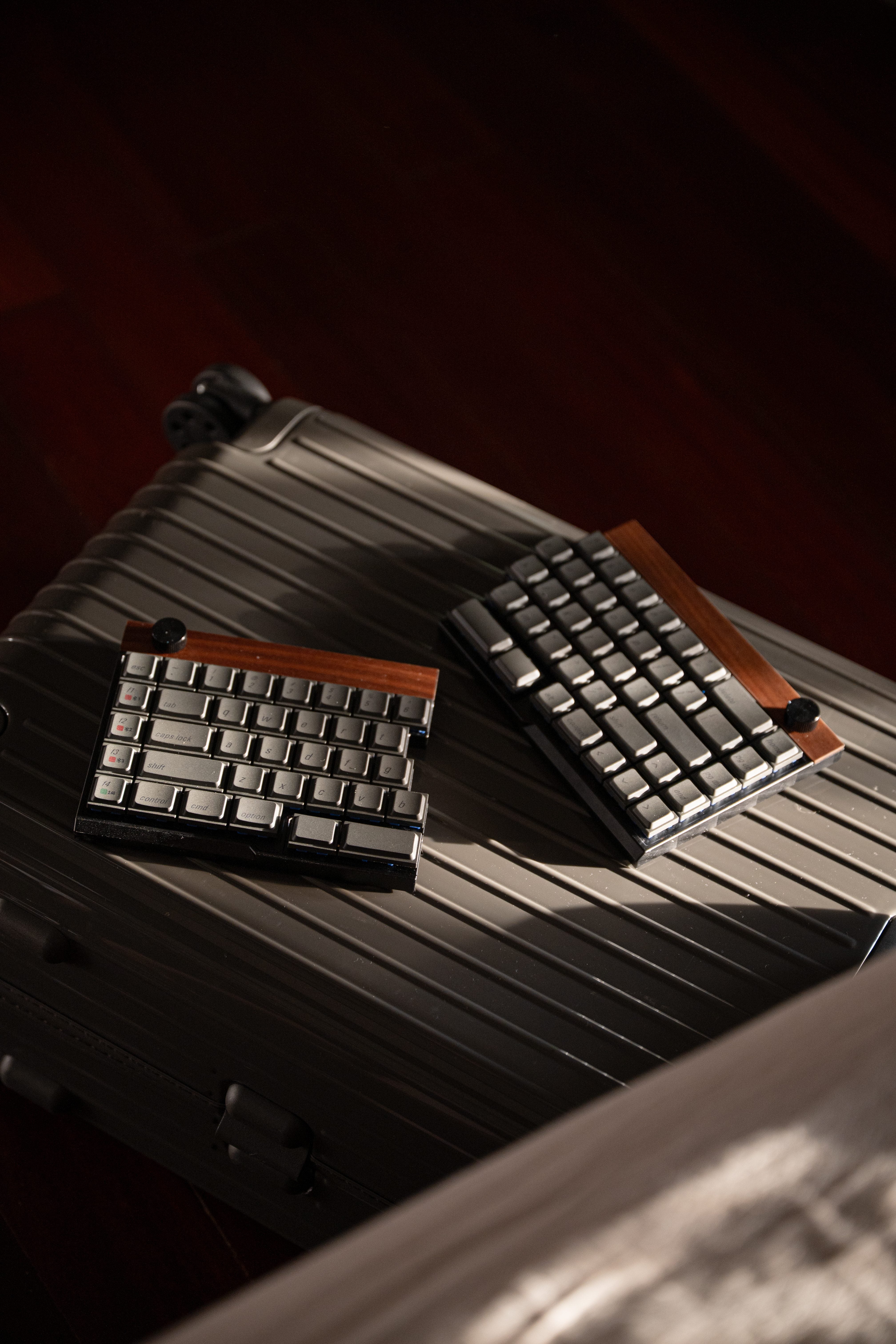 [Pre-Order] Jiffy75 Split Low-Profile Keyboard