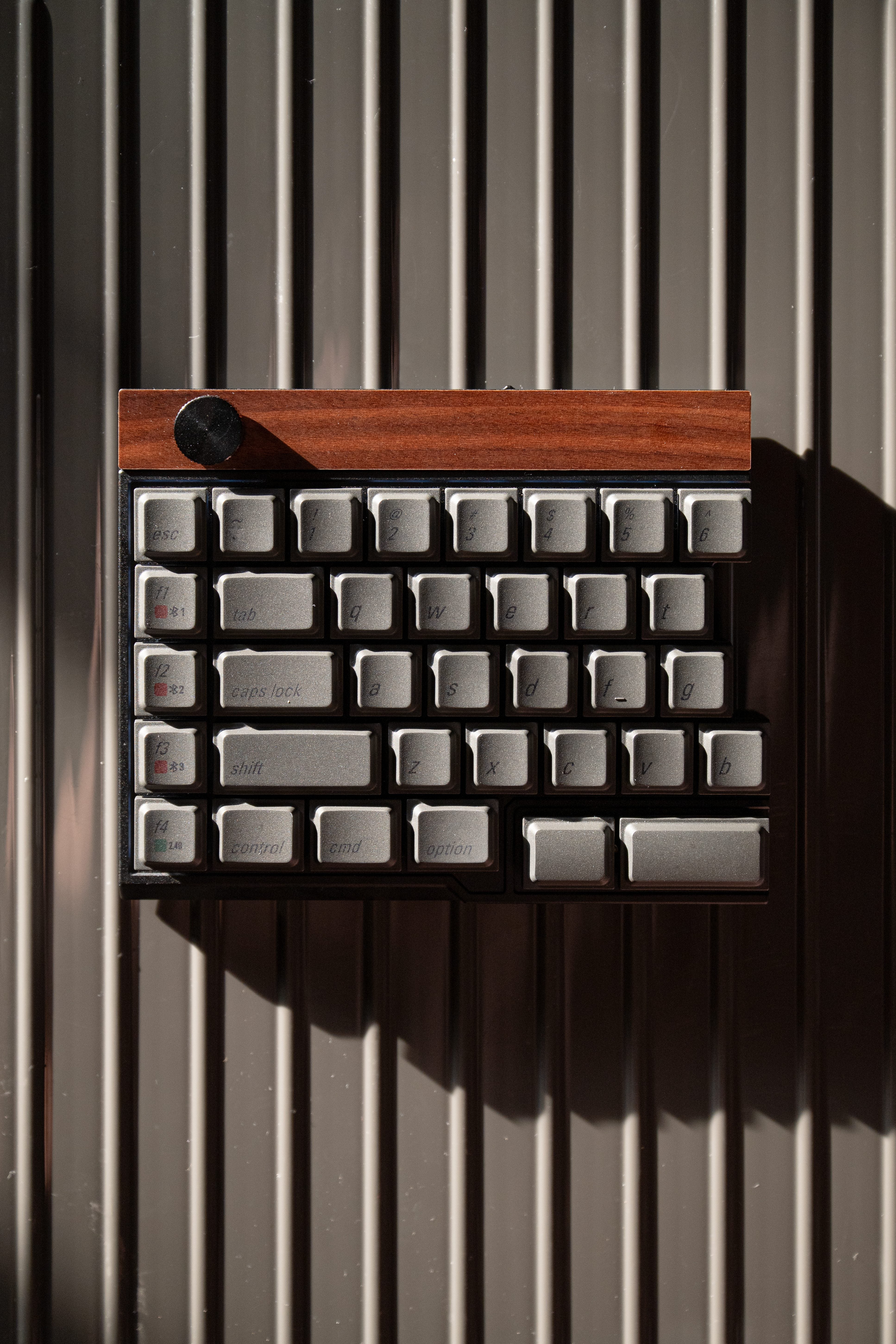 [Pre-Order] Jiffy75 Split Low-Profile Keyboard