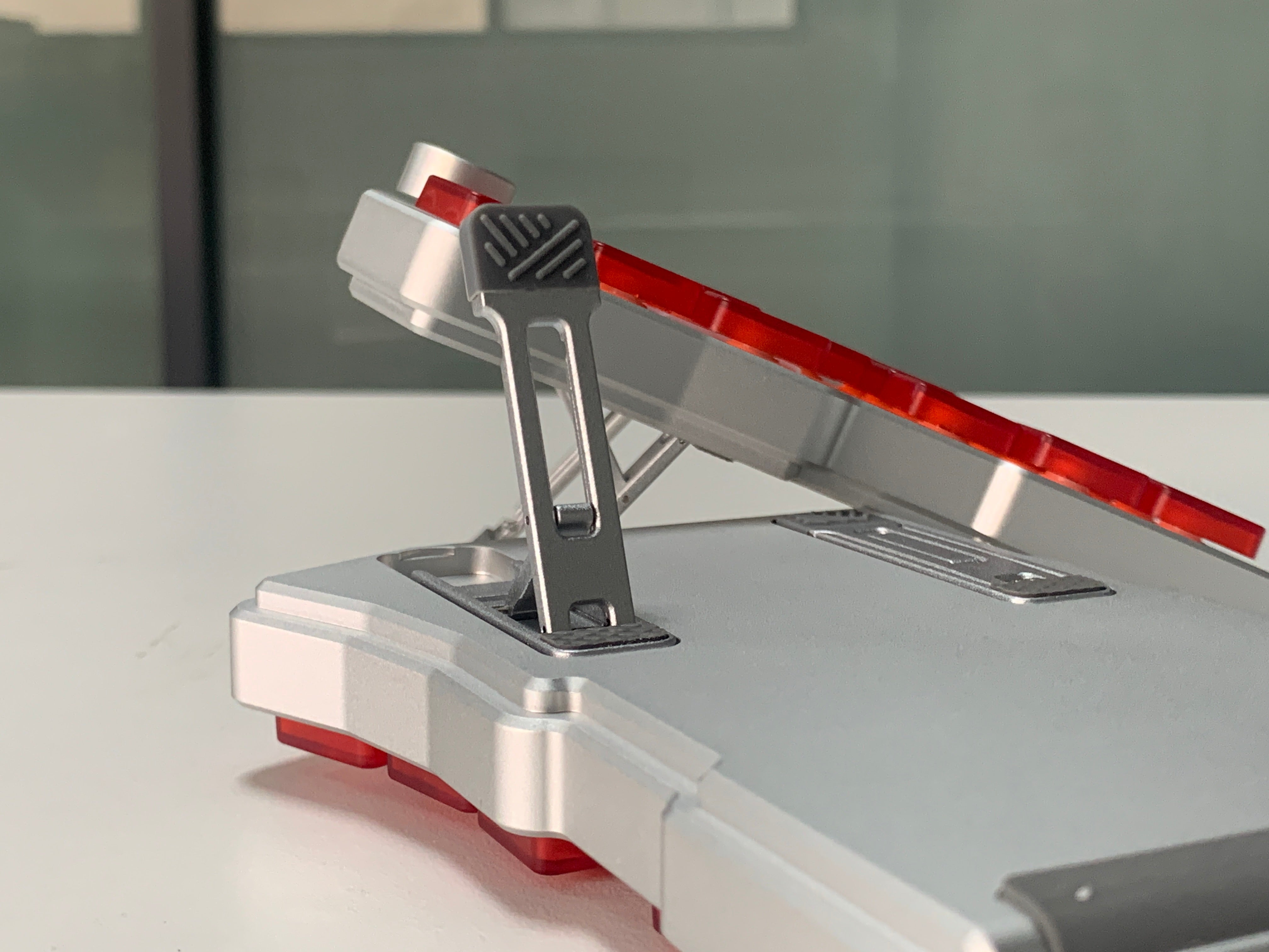 Jezail Cornix Split Low-Profile Keyboard