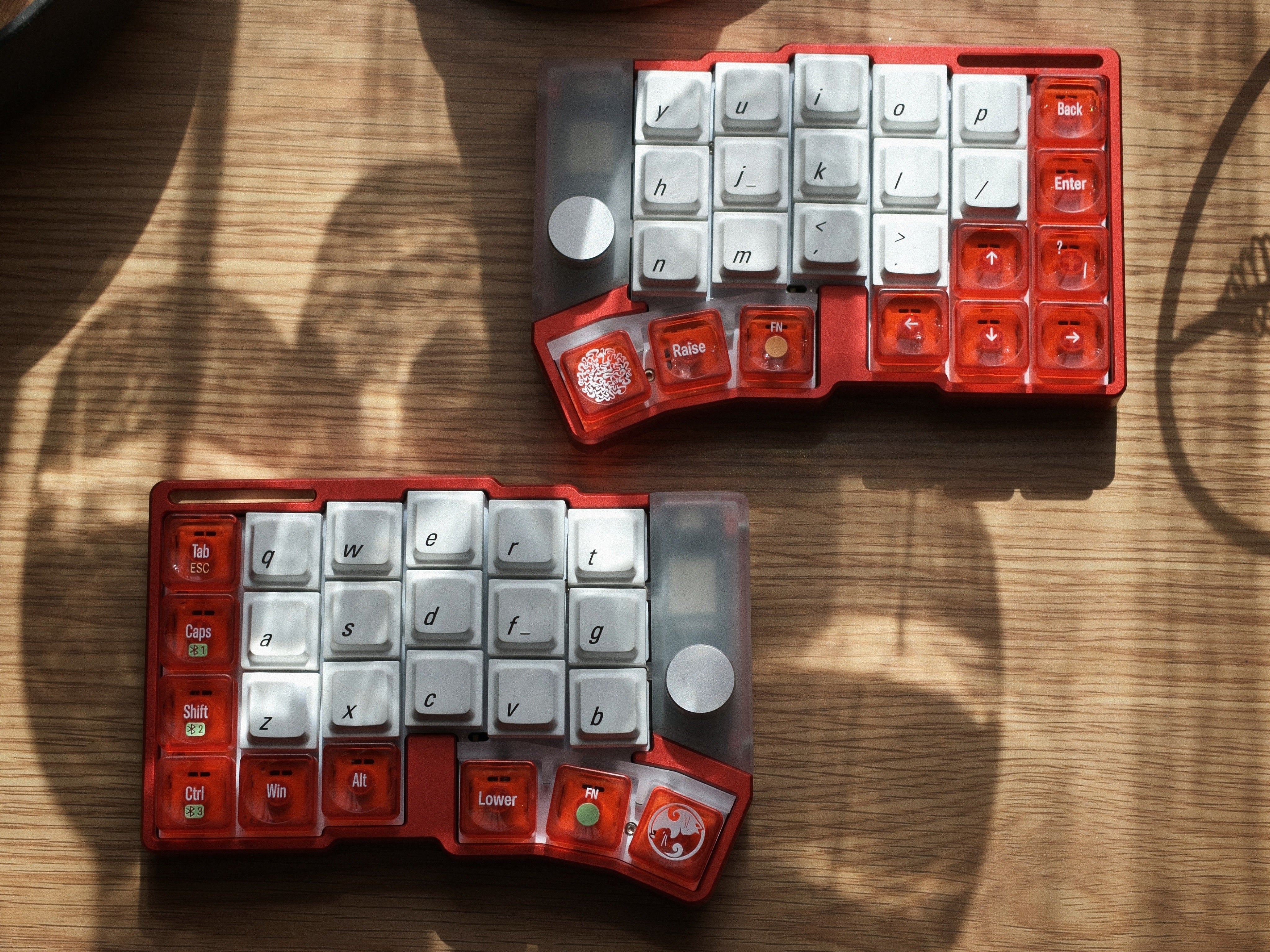 [Pre-Order] Jezail Cornix Split Low-Profile Keyboard
