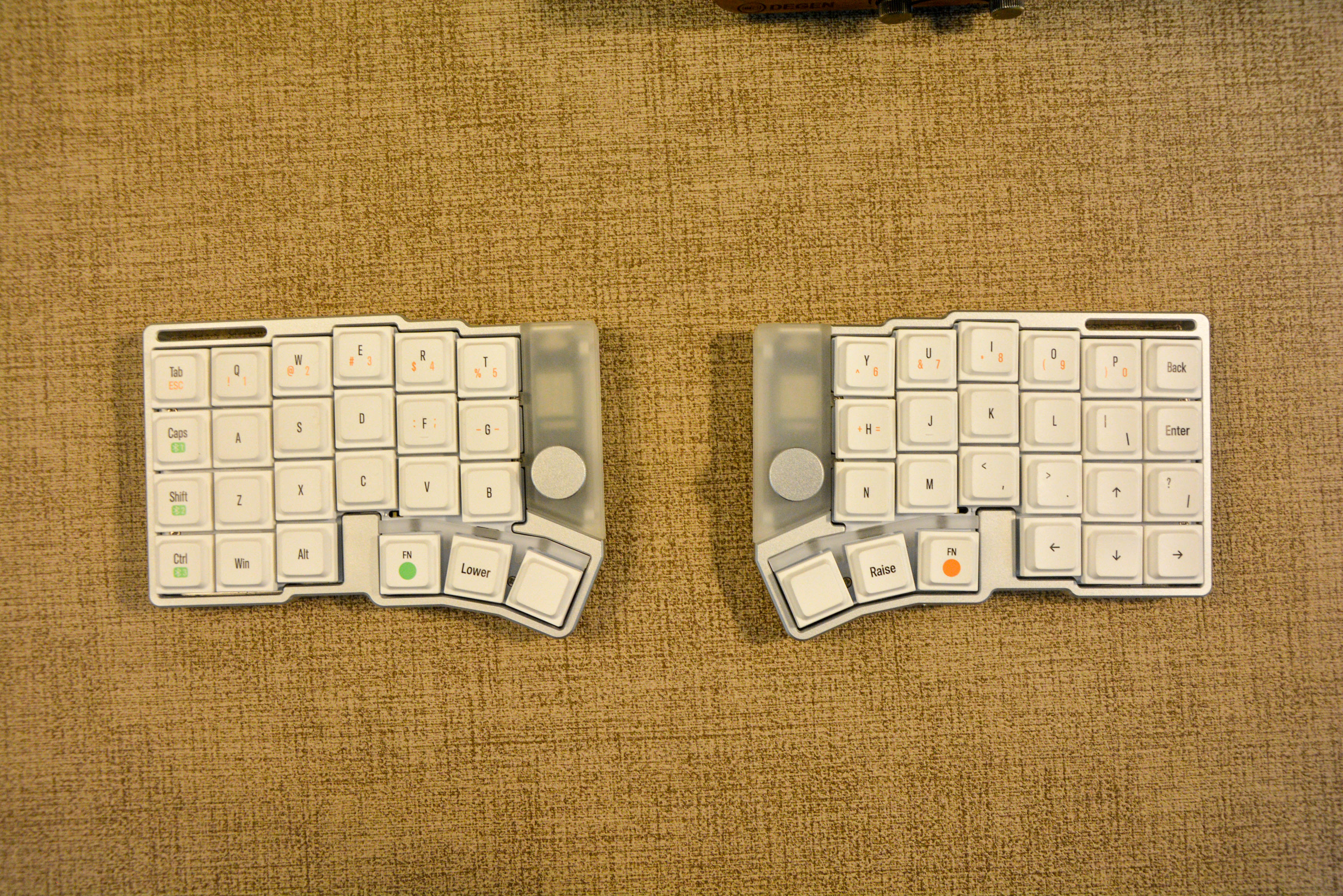 Jezail Cornix Split Low-Profile Keyboard