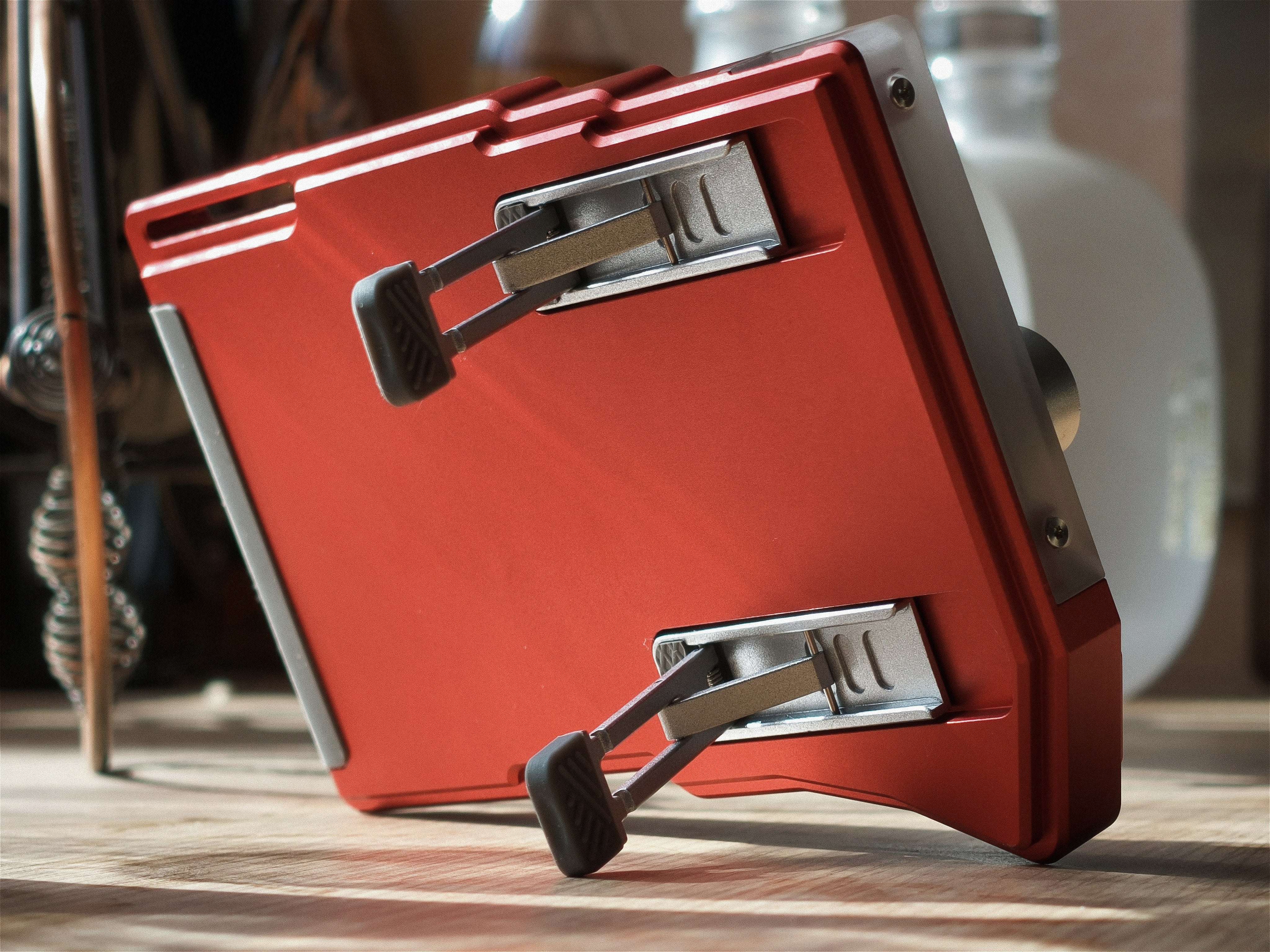 Jezail Cornix Split Low-Profile Keyboard