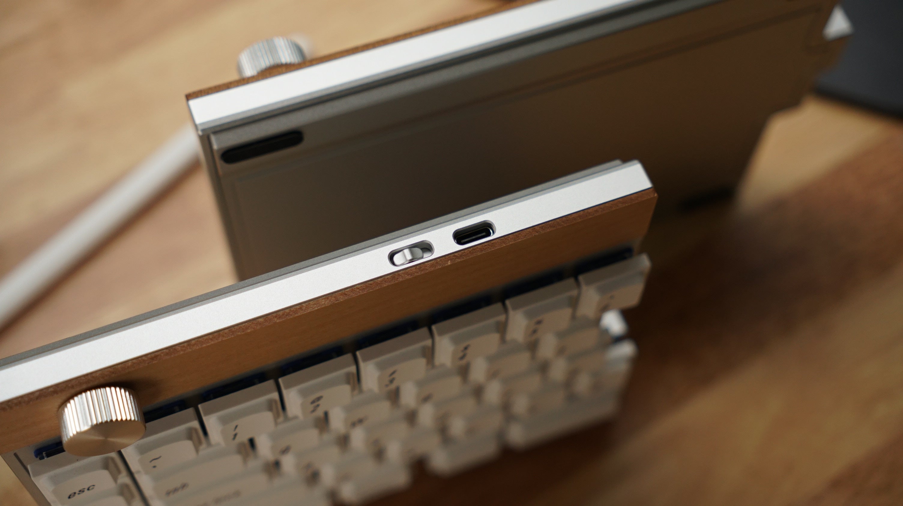 [Pre-Order] Jiffy75 Split Low-Profile Keyboard