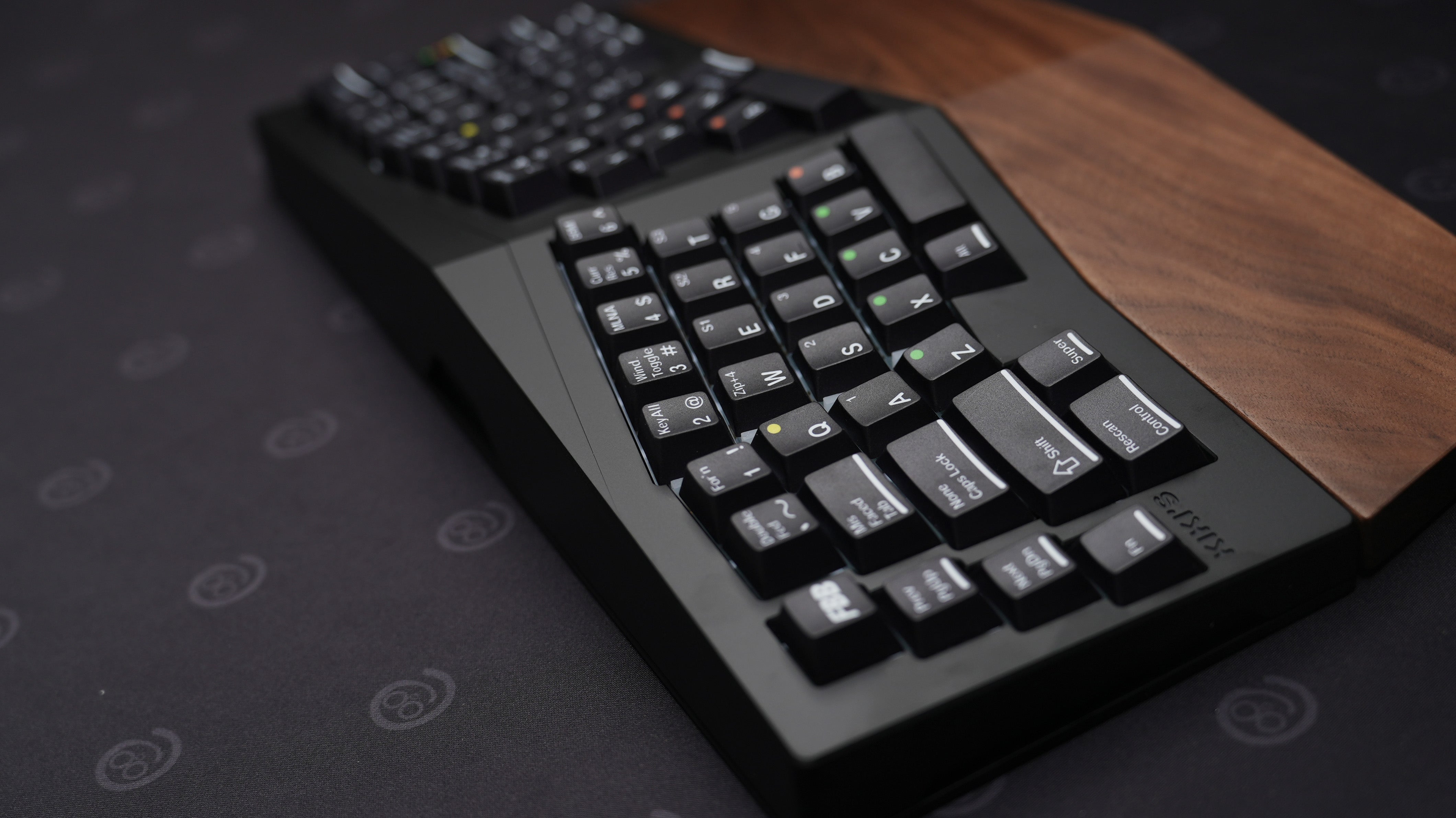 [In-Stock] KIKI's Tented Alice Keyboard