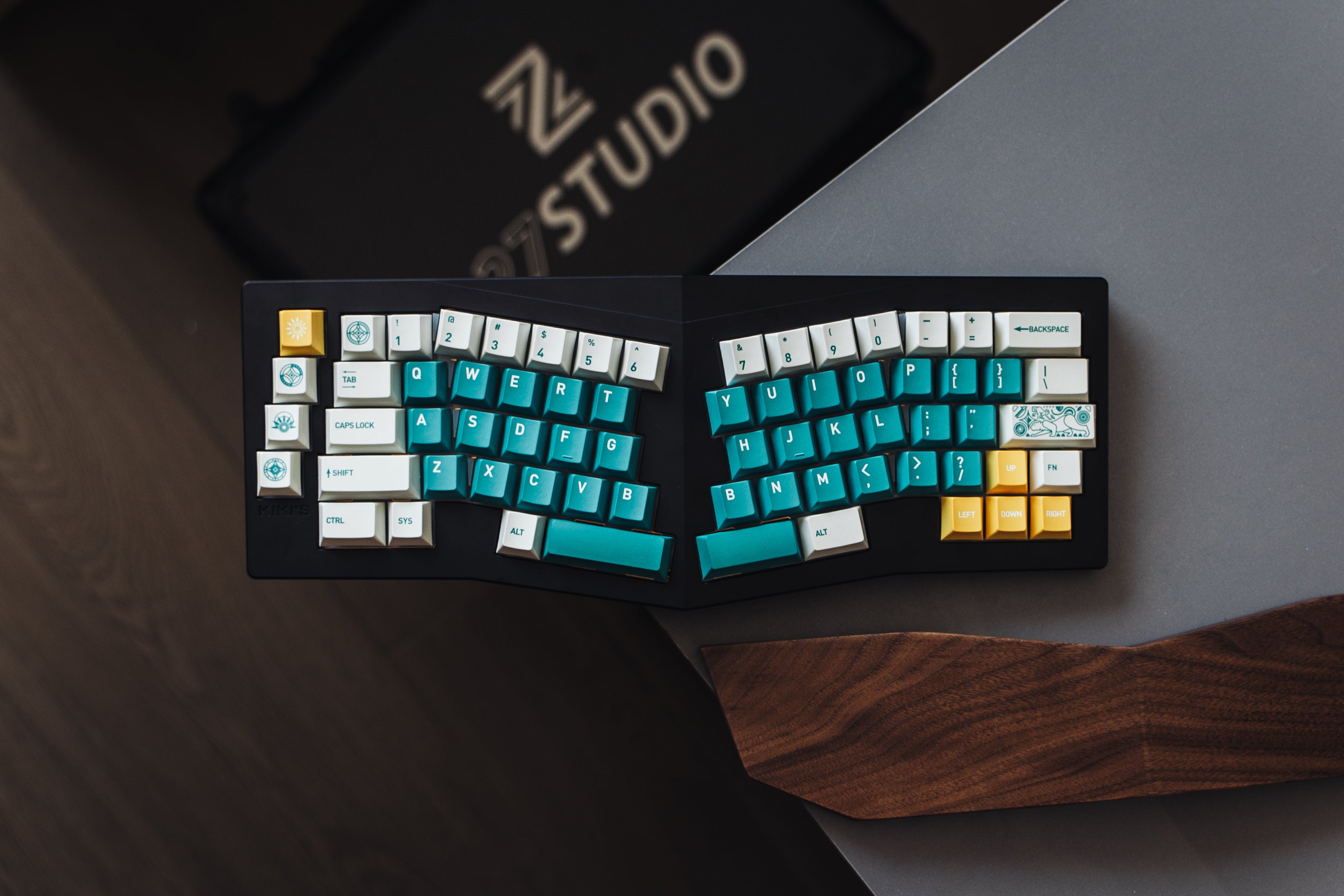 [In-Stock] KIKI's Tented Alice Keyboard