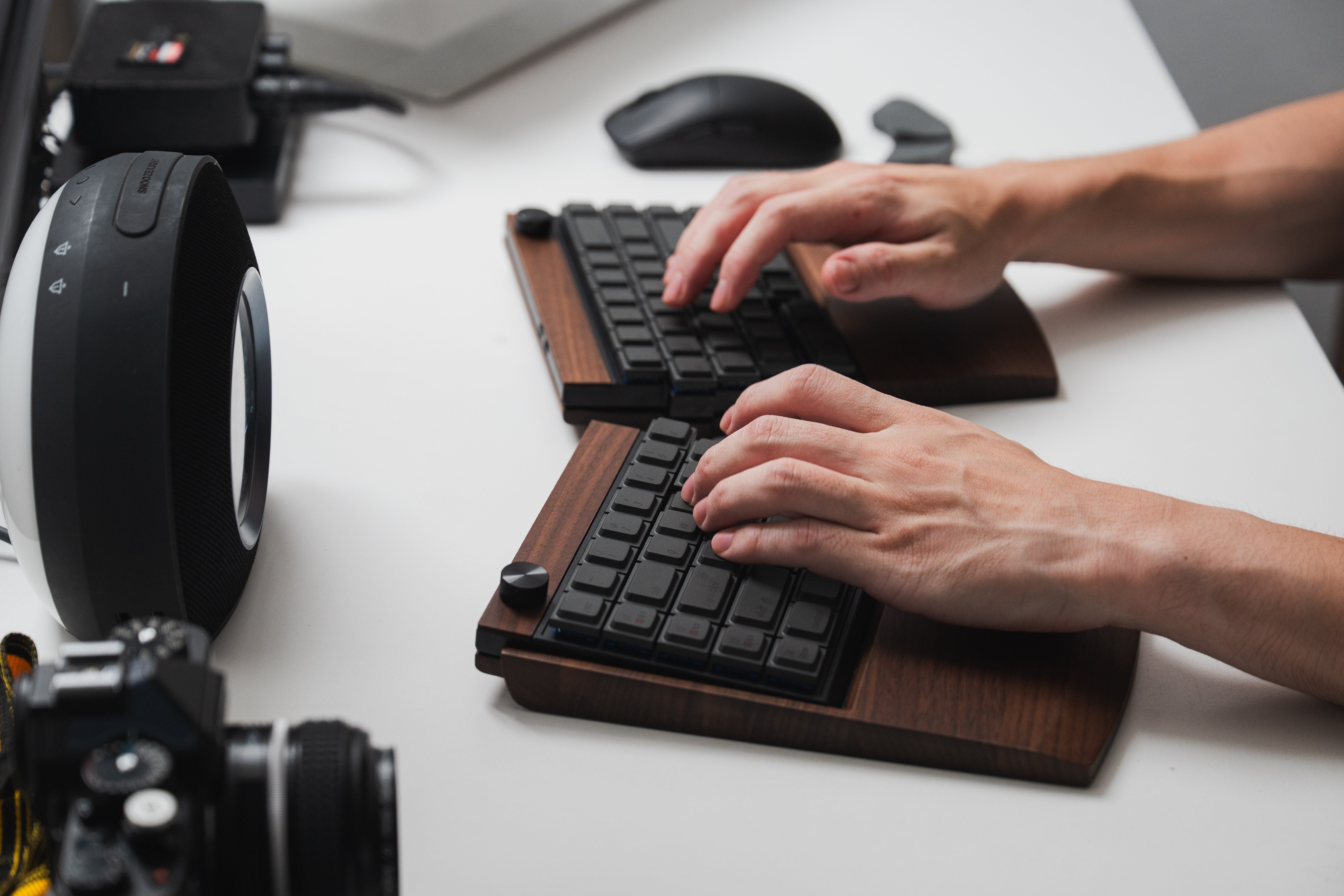 [Pre-Order] Jiffy75 Split Low-Profile Keyboard