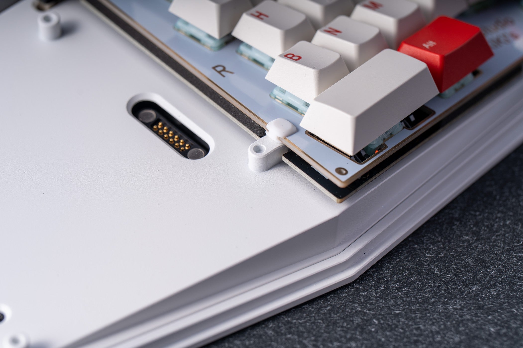 [In-Stock] KIKI's Tented Alice Keyboard