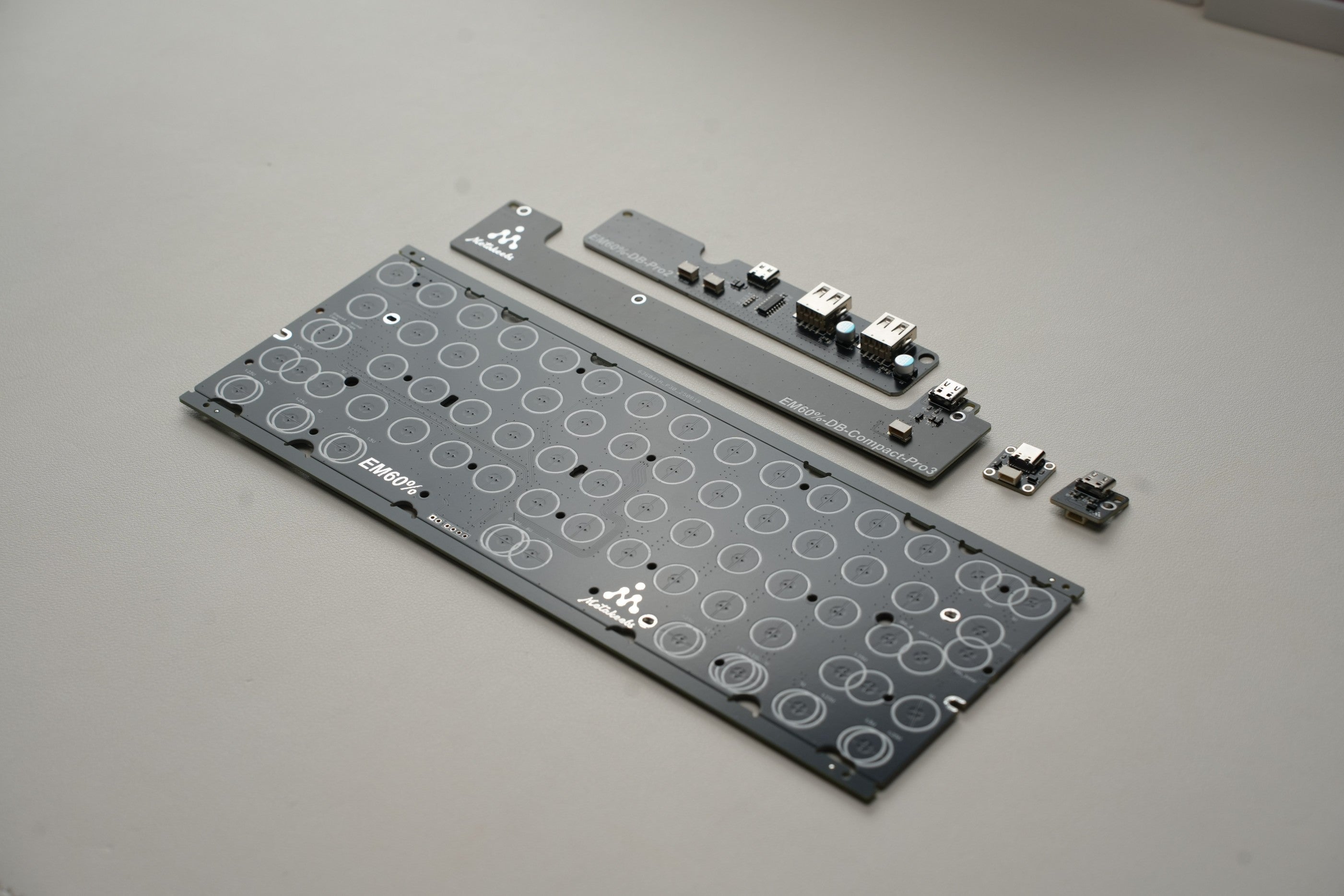 EM60 EC PCB from MetaKeebs