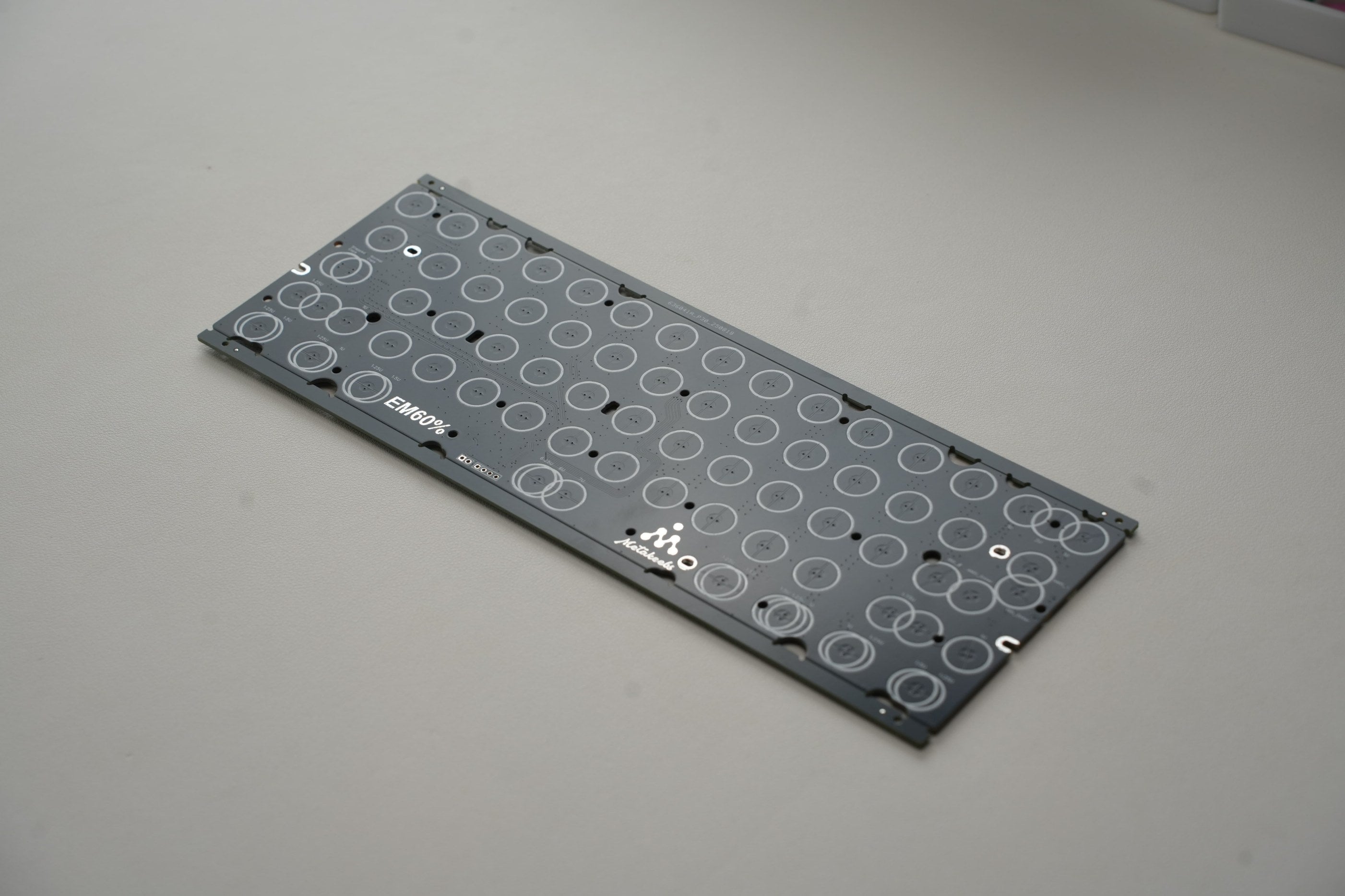 EM60 EC PCB from MetaKeebs
