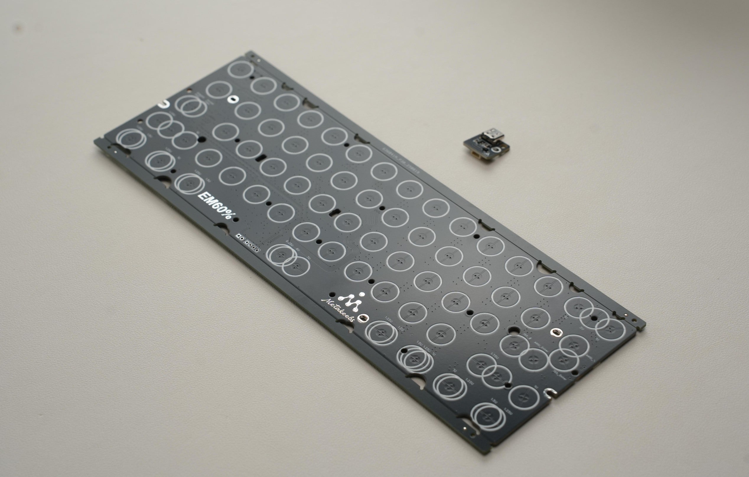 EM60 EC PCB from MetaKeebs
