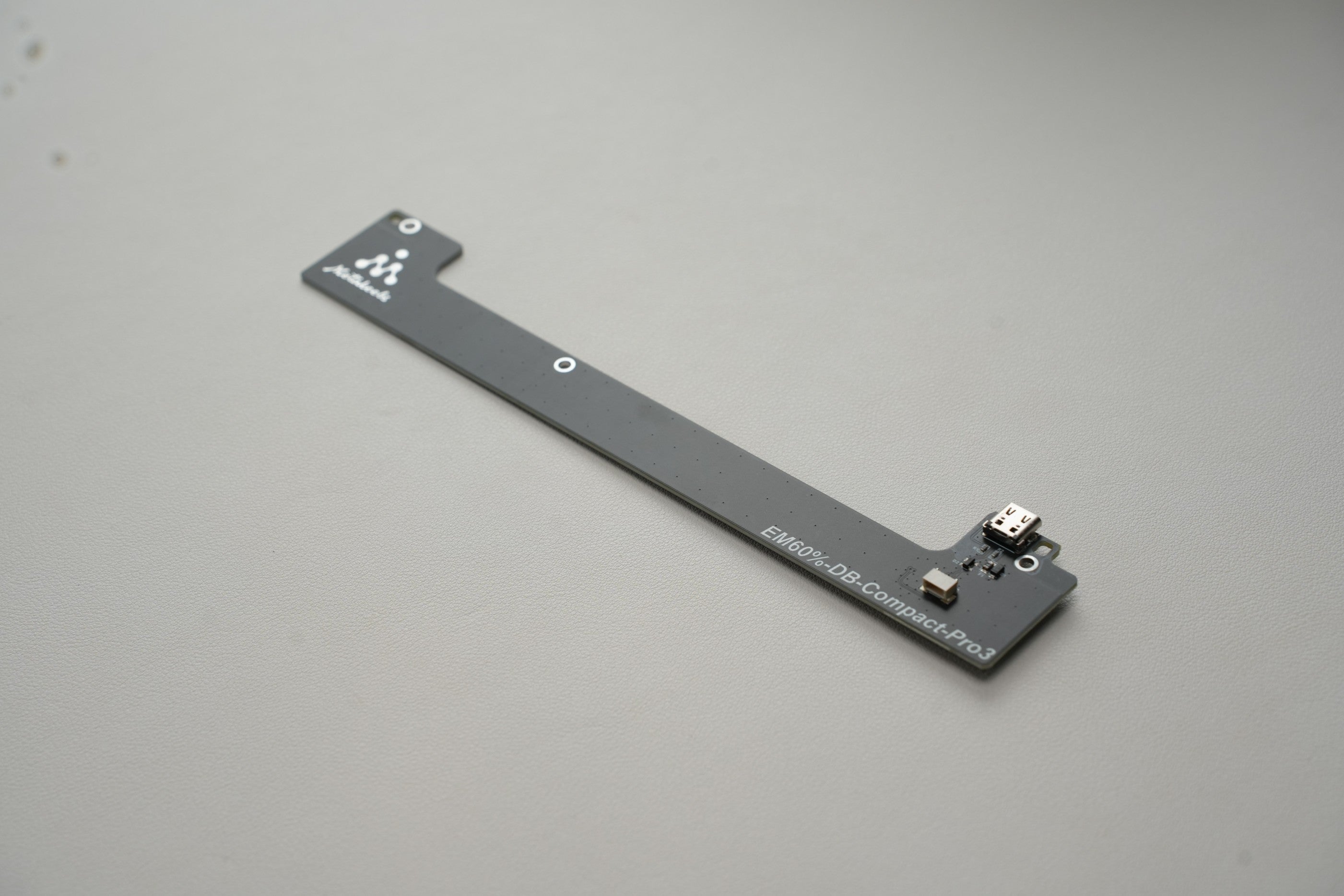 EM60 EC PCB from MetaKeebs