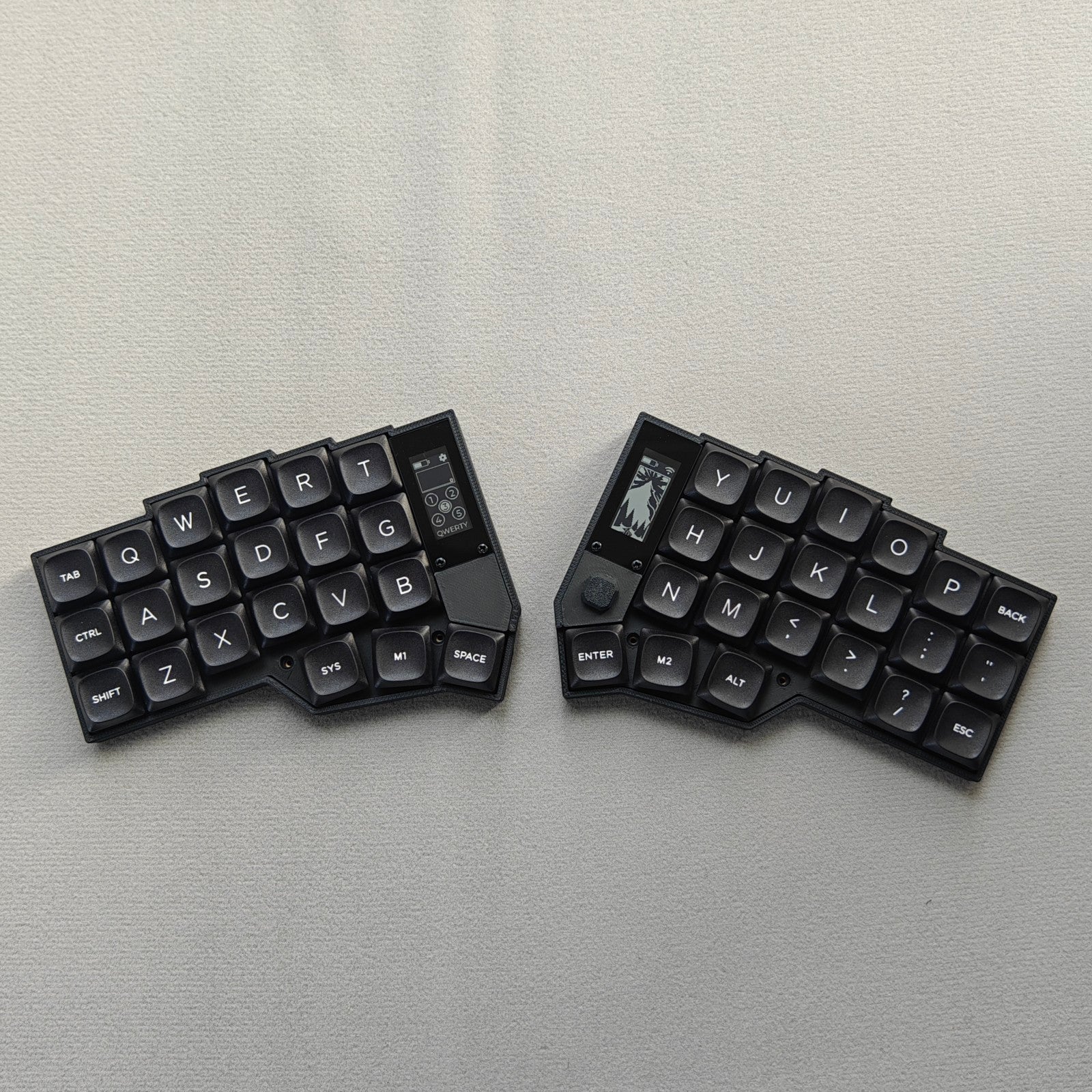 [In-Stock] Eyelash Low Profile Corne Split Keybaord